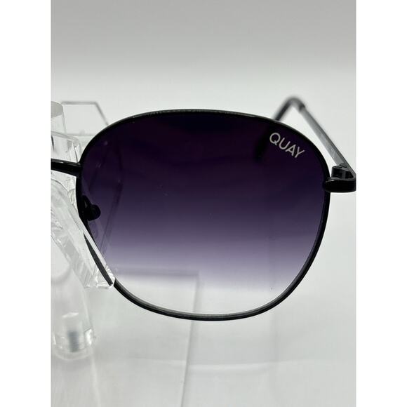 Quay Jezabell Oversized Aviator Sunglasses Black Gradient Women